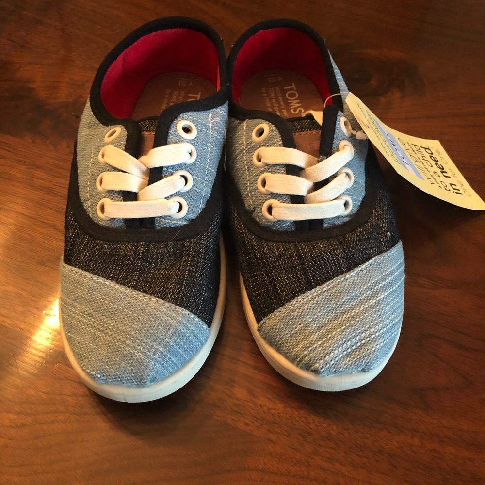 Toms Sneakers